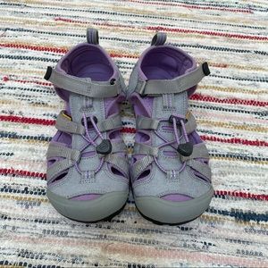 KEEN | Kids’ Hiking Sandals | US 3